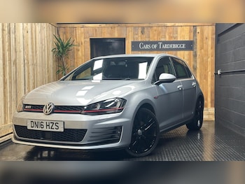 Used Volkswagen Golf 2016 for sale - 76072130: Photo 3