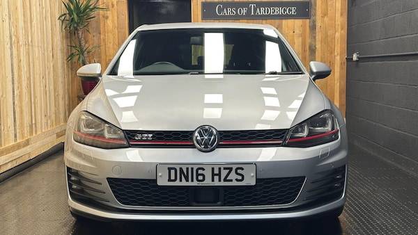 Used Volkswagen Golf 2016 for sale - 76072130: Photo 5