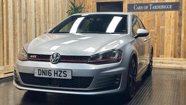 Used Volkswagen Golf 2016 for sale - 76072130: Photo 7