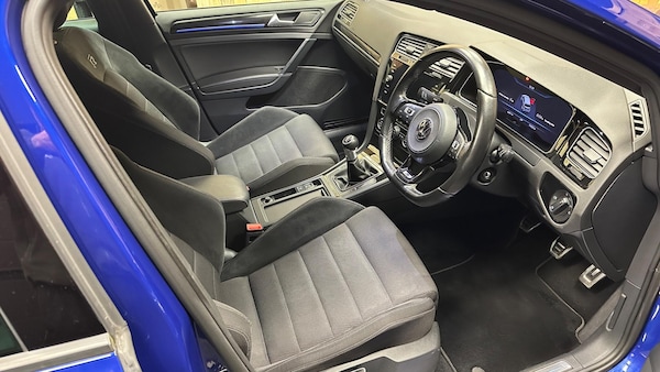 Used Volkswagen Golf 2017 for sale - 76095117: Photo 24