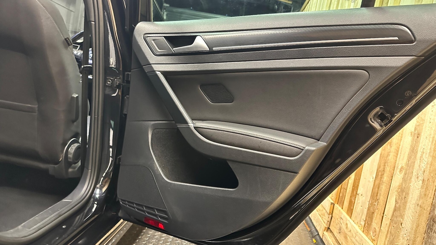 Used Volkswagen Golf 2015 for sale - 76964895: Photo 24