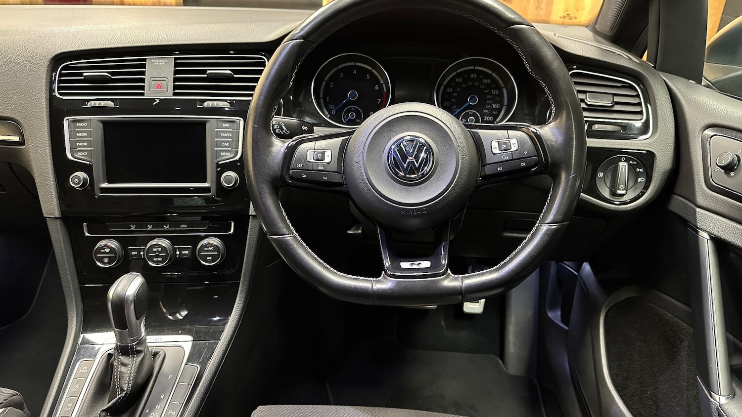 Used Volkswagen Golf 2015 for sale - 76964895: Photo 36