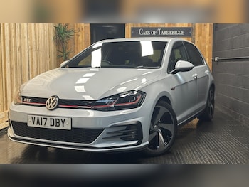 Used Volkswagen Golf 2017 for sale - 76865582: Photo