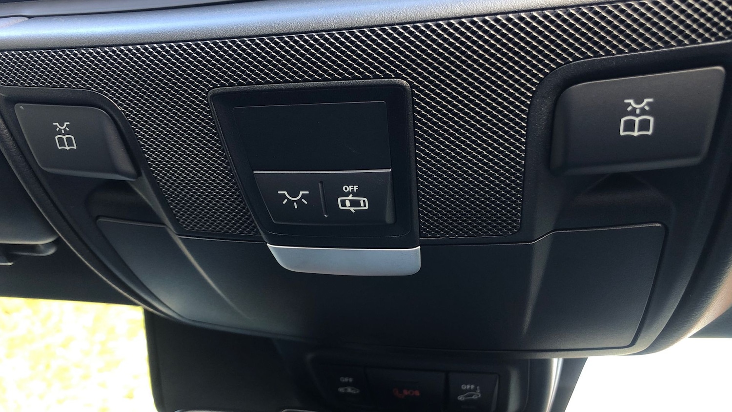 Used Mercedes-Benz SLC 2017 for sale - 76985183: Photo 30