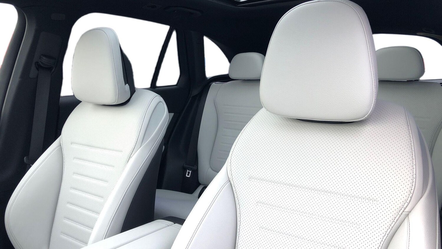 Used Mercedes-Benz GLC 2025 for sale - 76613570: Photo 11