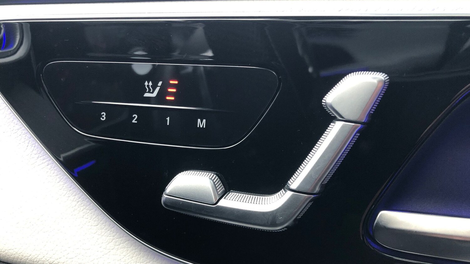 Used Mercedes-Benz GLC 2025 for sale - 76613570: Photo 27