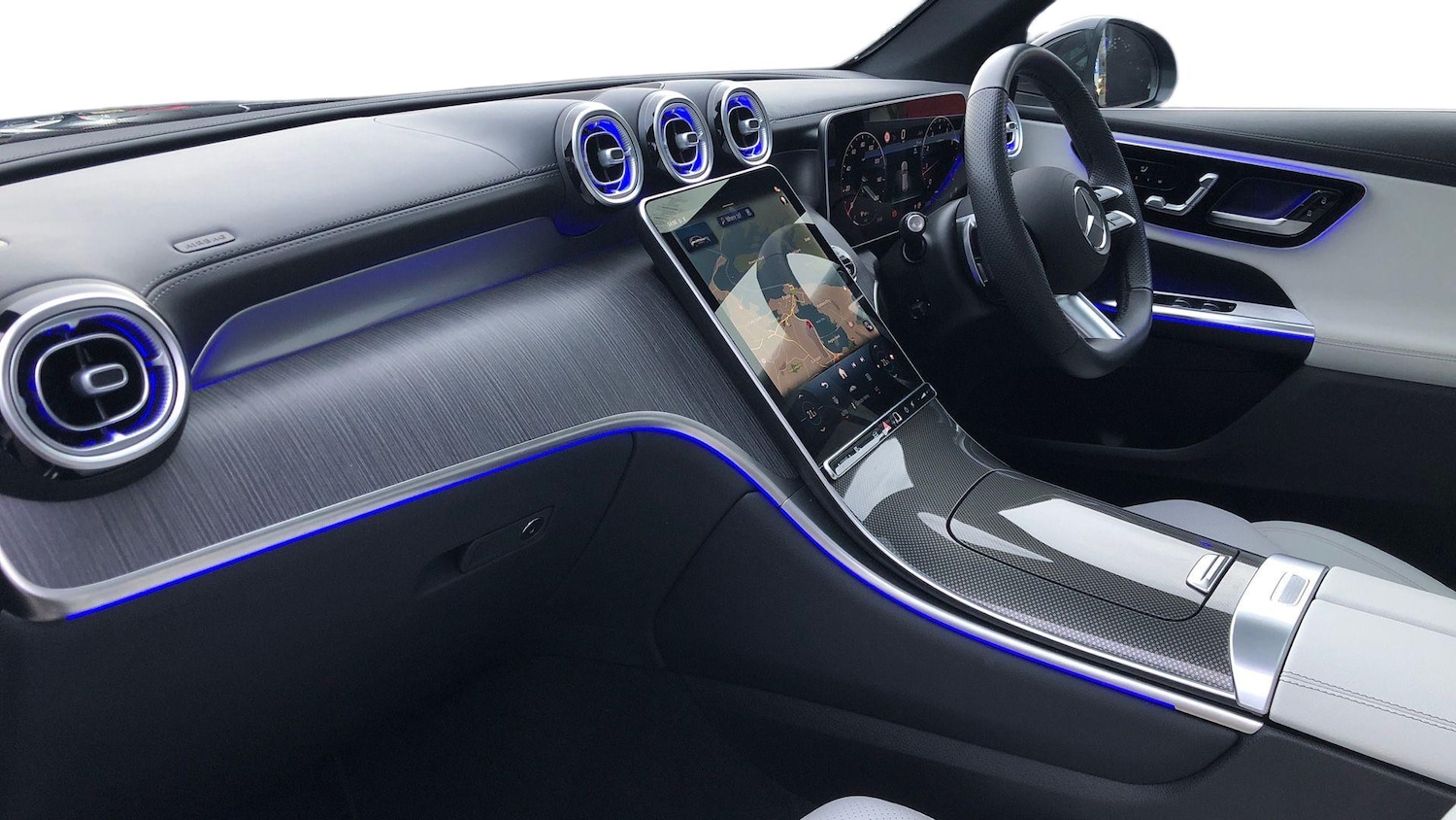 Used Mercedes-Benz GLC 2025 for sale - 76613570: Photo 8