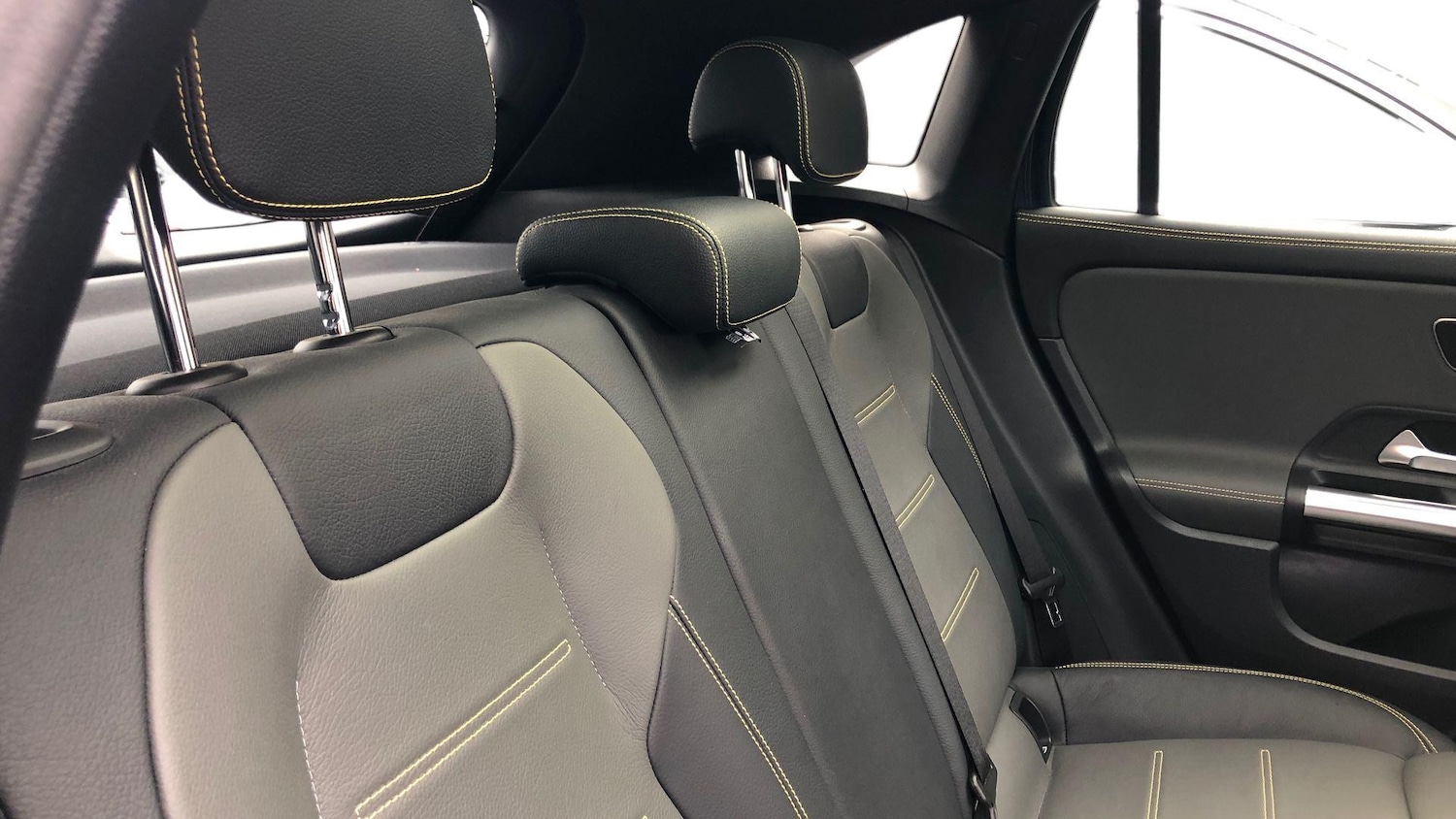 Used Mercedes-Benz GLA 2022 for sale - 76555288: Photo 12