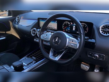 Used Mercedes-Benz GLA 2022 for sale - 77694686: Photo