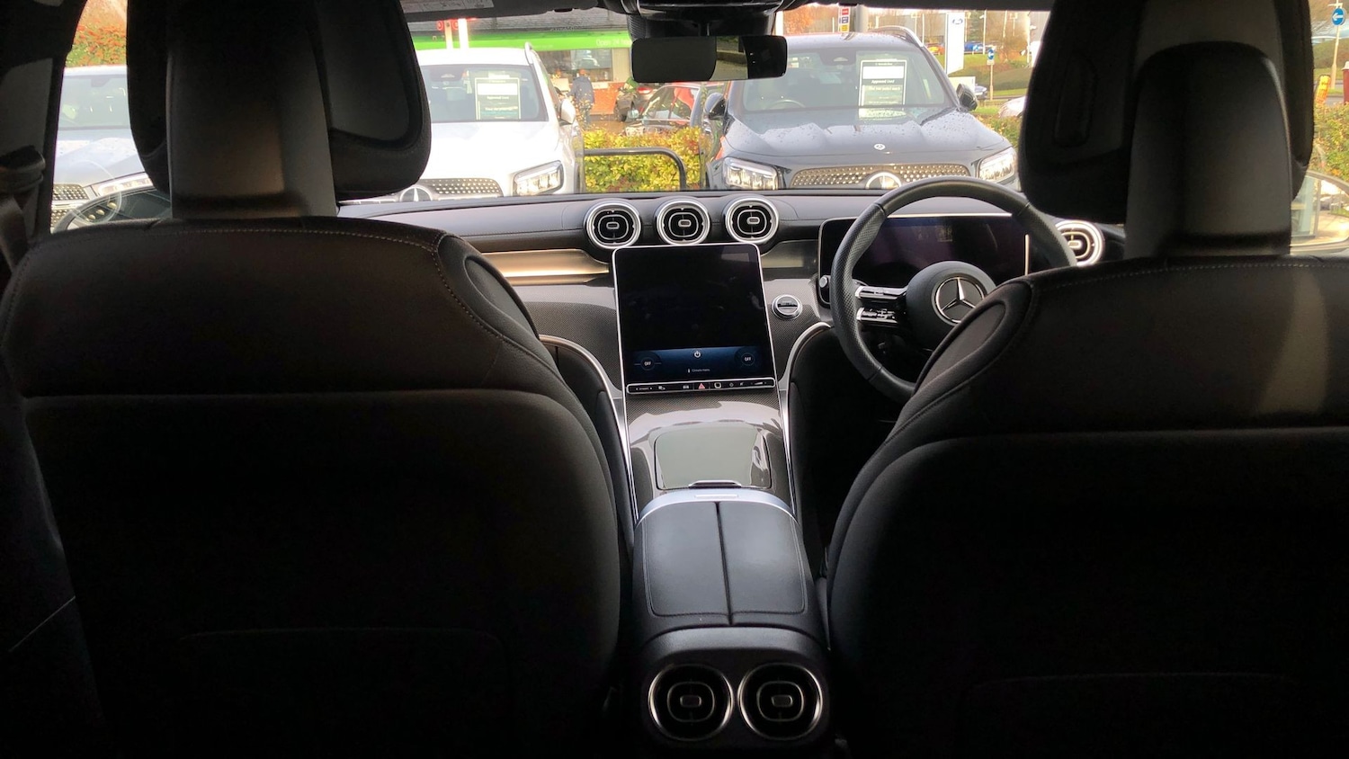 Used Mercedes-Benz GLC 2024 for sale - 77608124: Photo 26