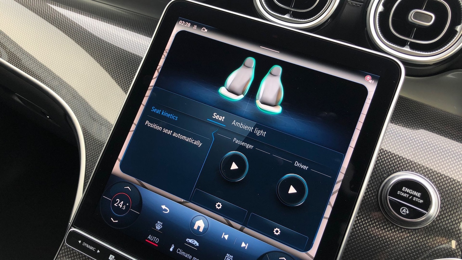 Used Mercedes-Benz GLC 2024 for sale - 77608124: Photo 36