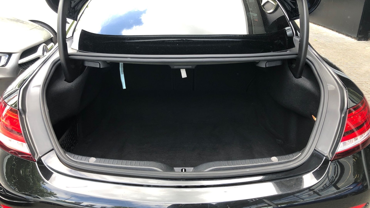 Used Mercedes-Benz C Class 2018 for sale - 76413746: Photo 14