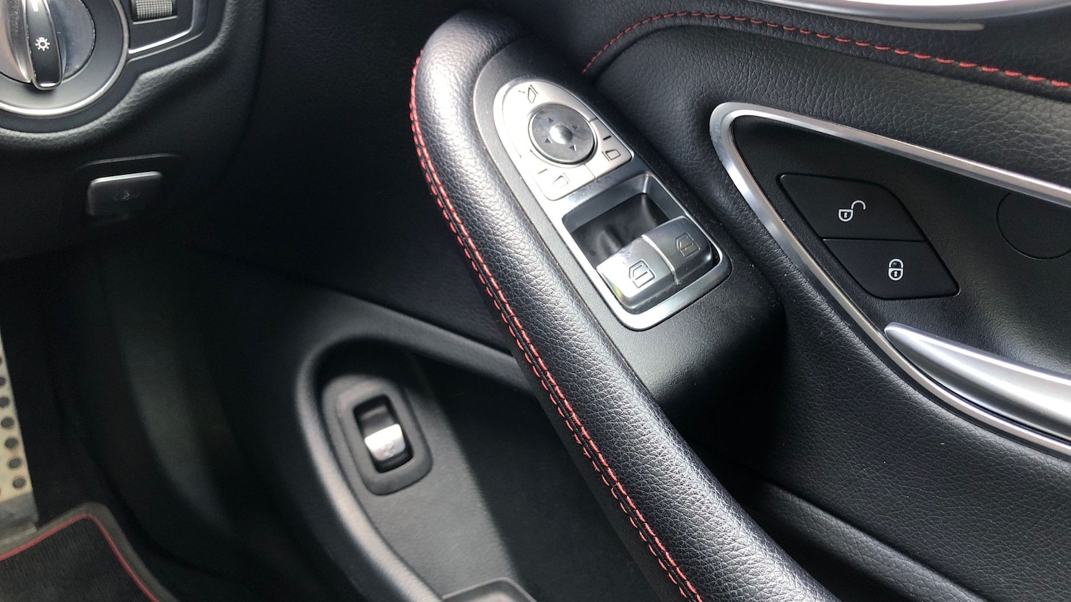 Used Mercedes-Benz C Class 2018 for sale - 76413746: Photo 32