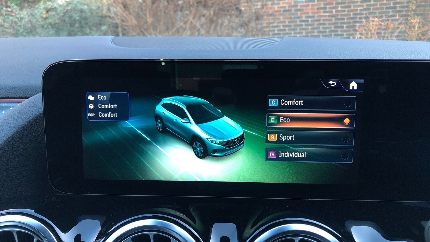 Used Mercedes-Benz EQA 2024 for sale - 76949463: Photo 22