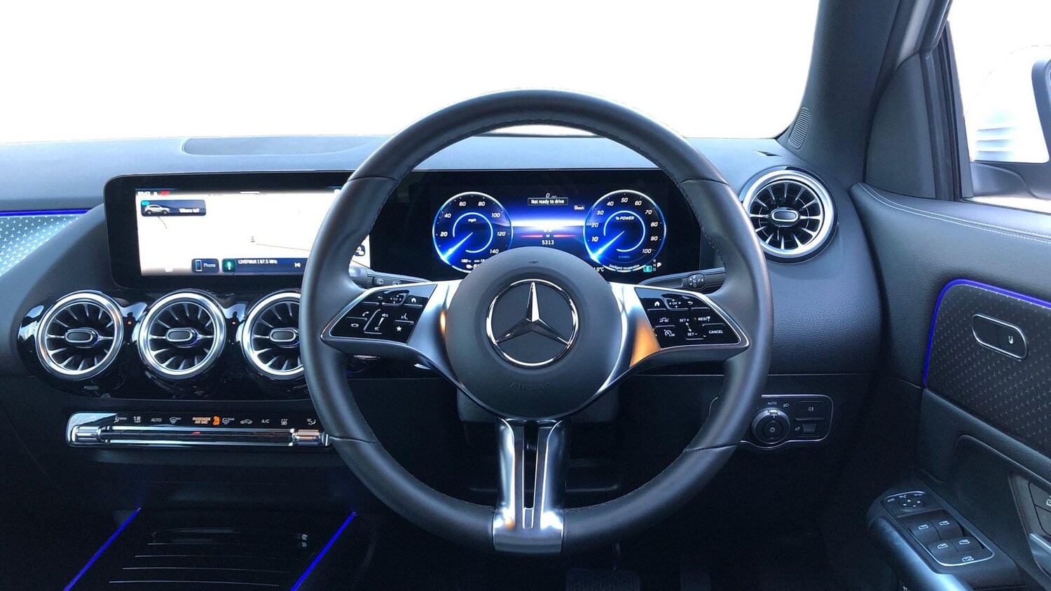 Used Mercedes-Benz EQA 2024 for sale - 76949463: Photo 9