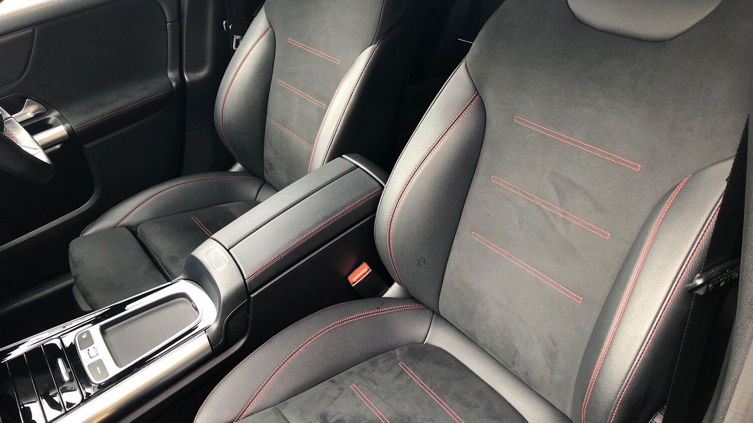 Used Mercedes-Benz GLA 2024 for sale - 76413529: Photo 11