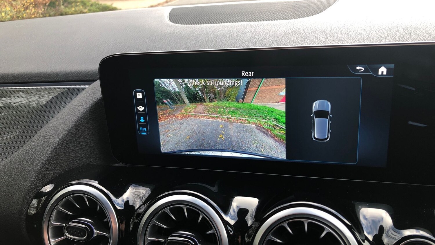 Used Mercedes-Benz GLA 2024 for sale - 76413529: Photo 35