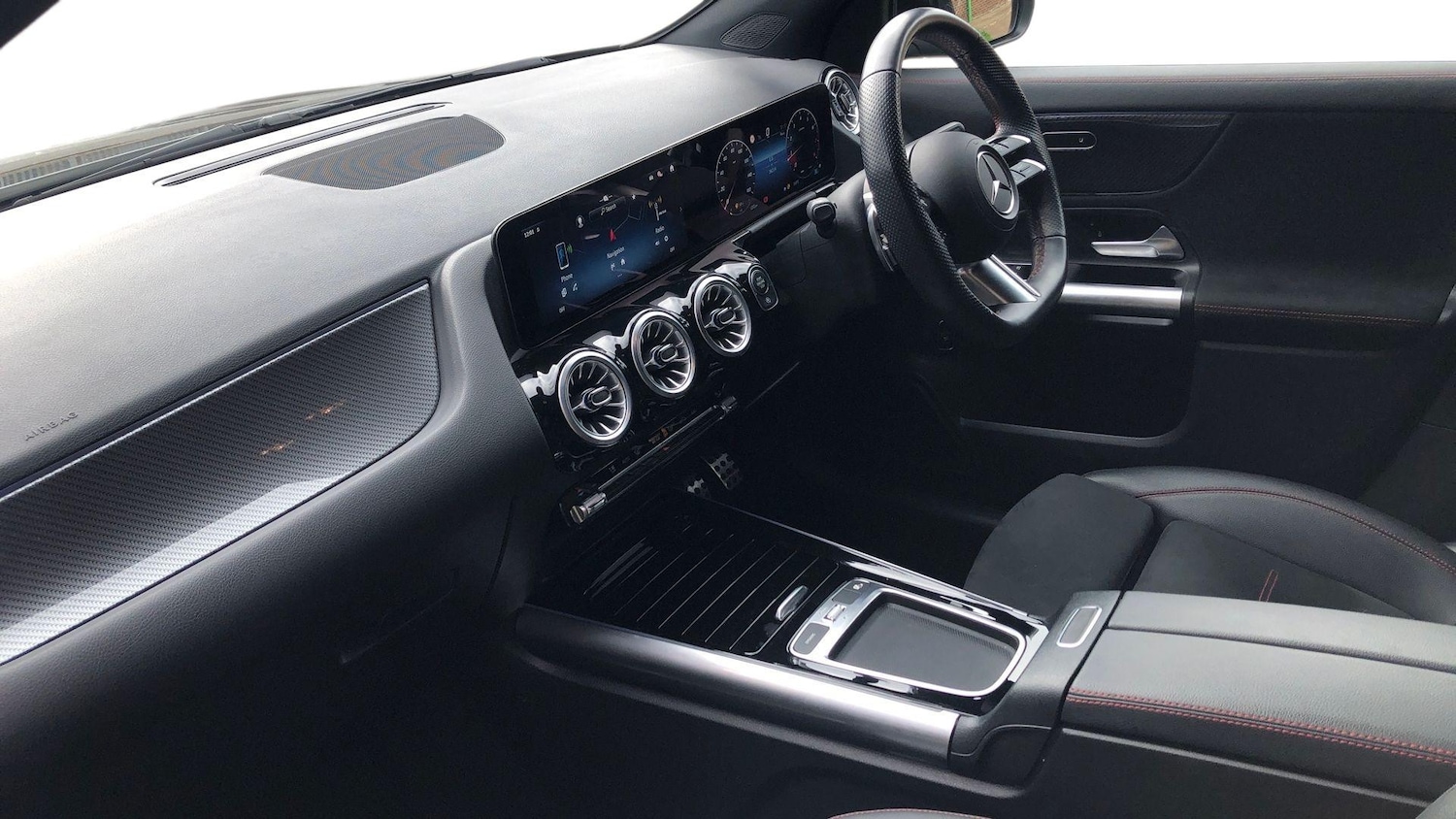 Used Mercedes-Benz GLA 2024 for sale - 76413529: Photo 8