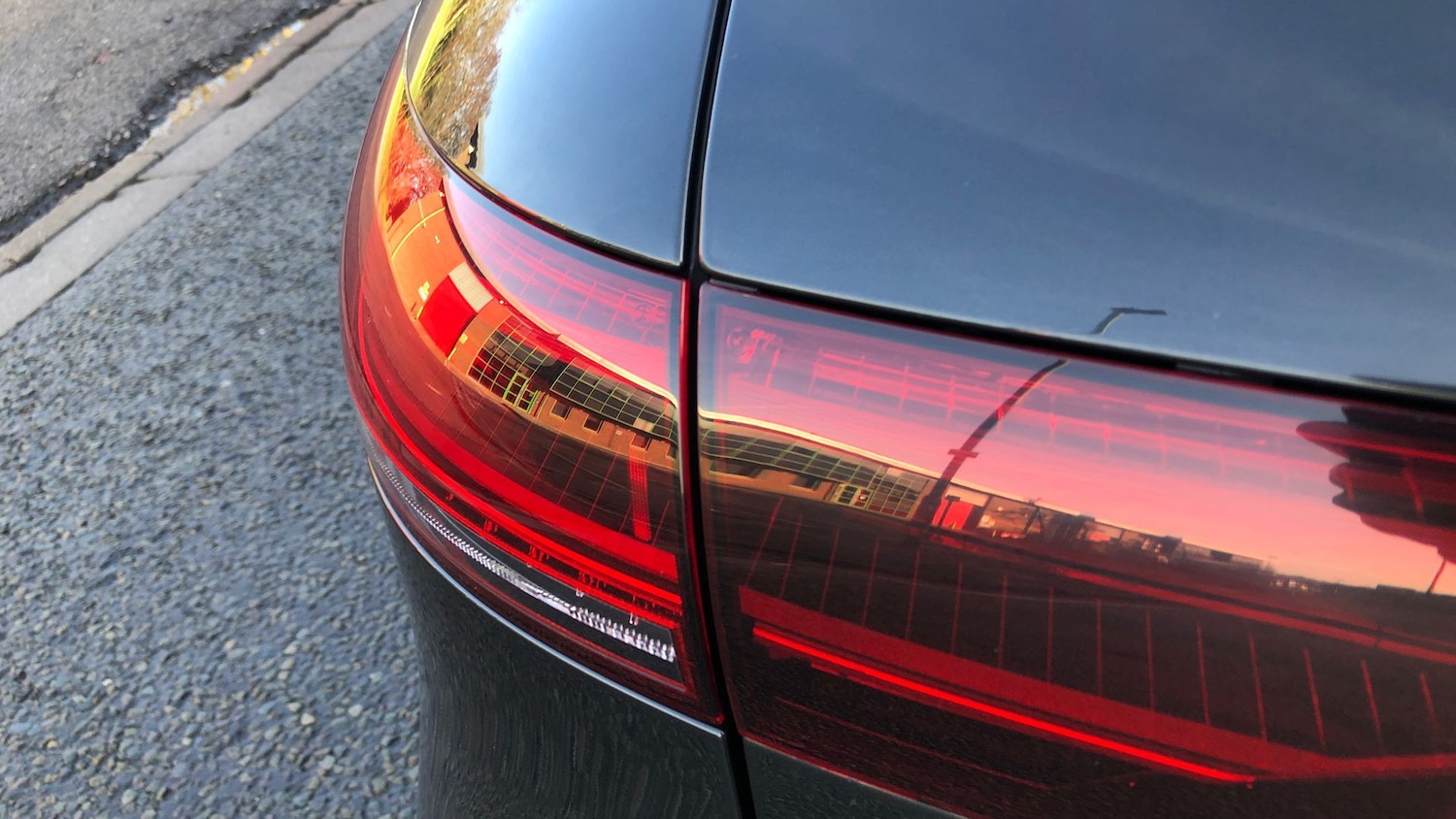 Used Mercedes-Benz EQC 2023 for sale - 76822049: Photo 16