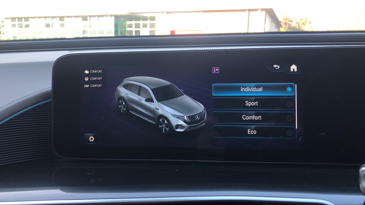 Used Mercedes-Benz EQC 2023 for sale - 76822049: Photo 24