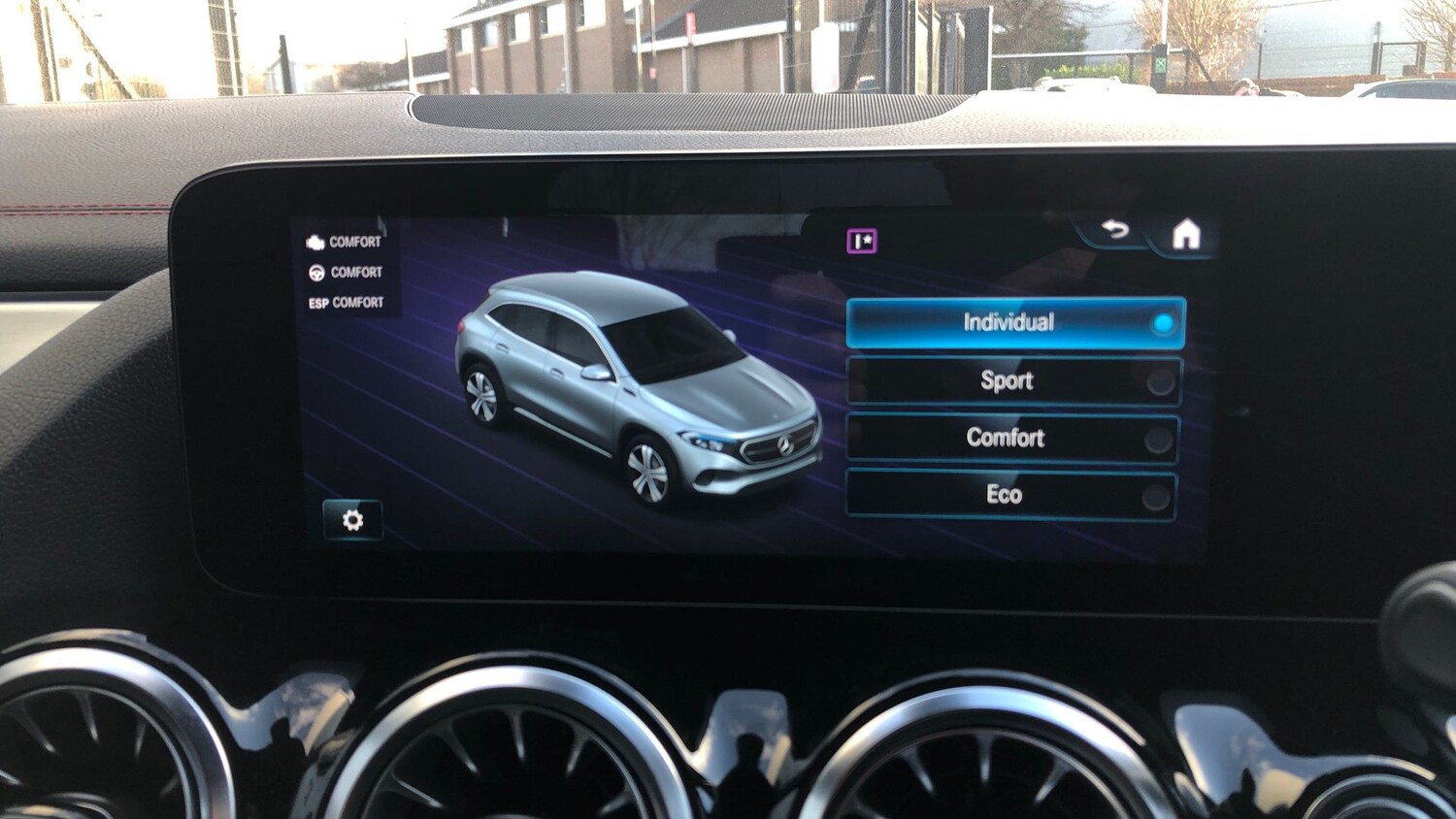 Used Mercedes-Benz EQA 2021 for sale - 76972554: Photo 23