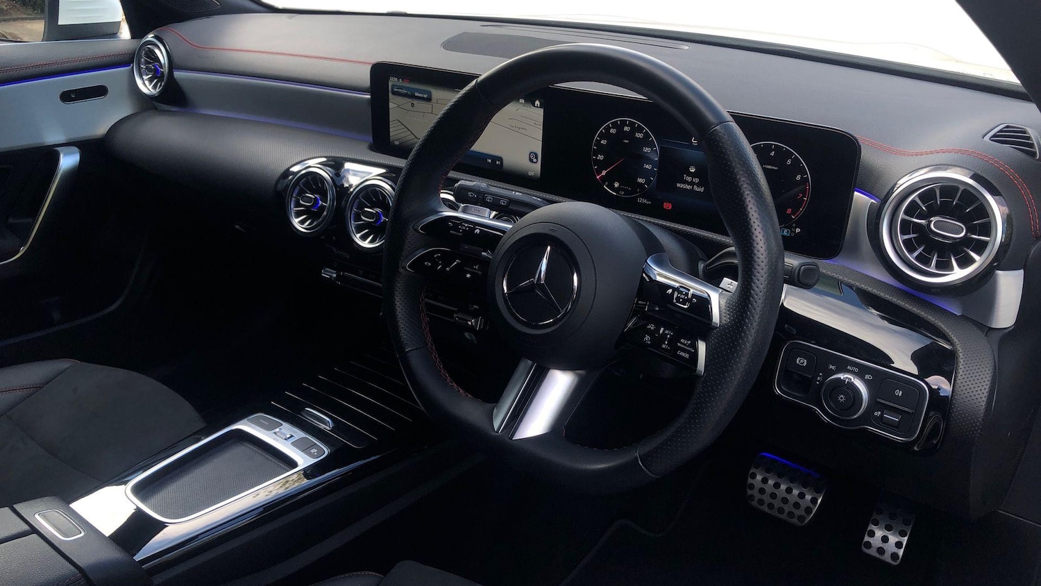 Used Mercedes-Benz CLA 2024 for sale - 76413621: Photo 3