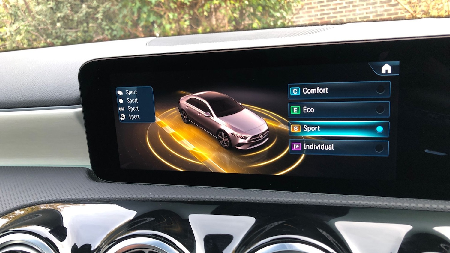 Used Mercedes-Benz A-Class 2024 for sale - 76413507: Photo 31