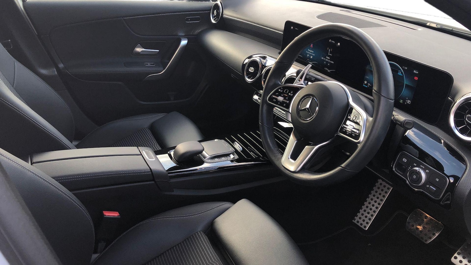 Used Mercedes-Benz A-Class 2021 for sale - 76895877: Photo 3