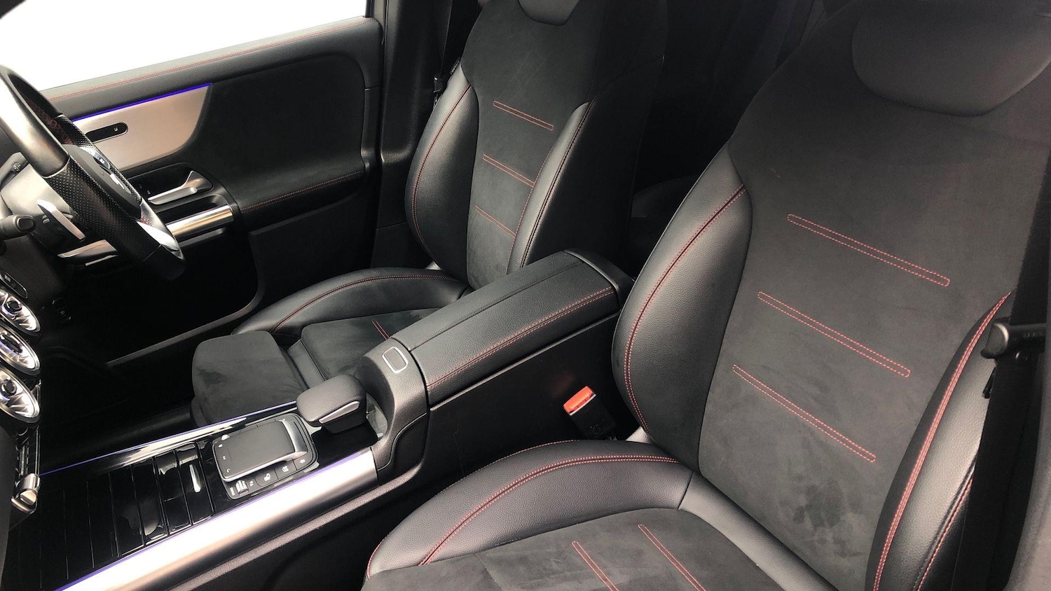 Used Mercedes-Benz EQA 2022 for sale - 76413698: Photo 11