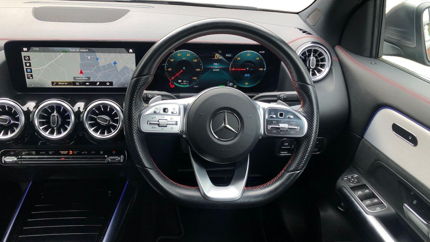 Used Mercedes-Benz EQA 2022 for sale - 76413698: Photo 9