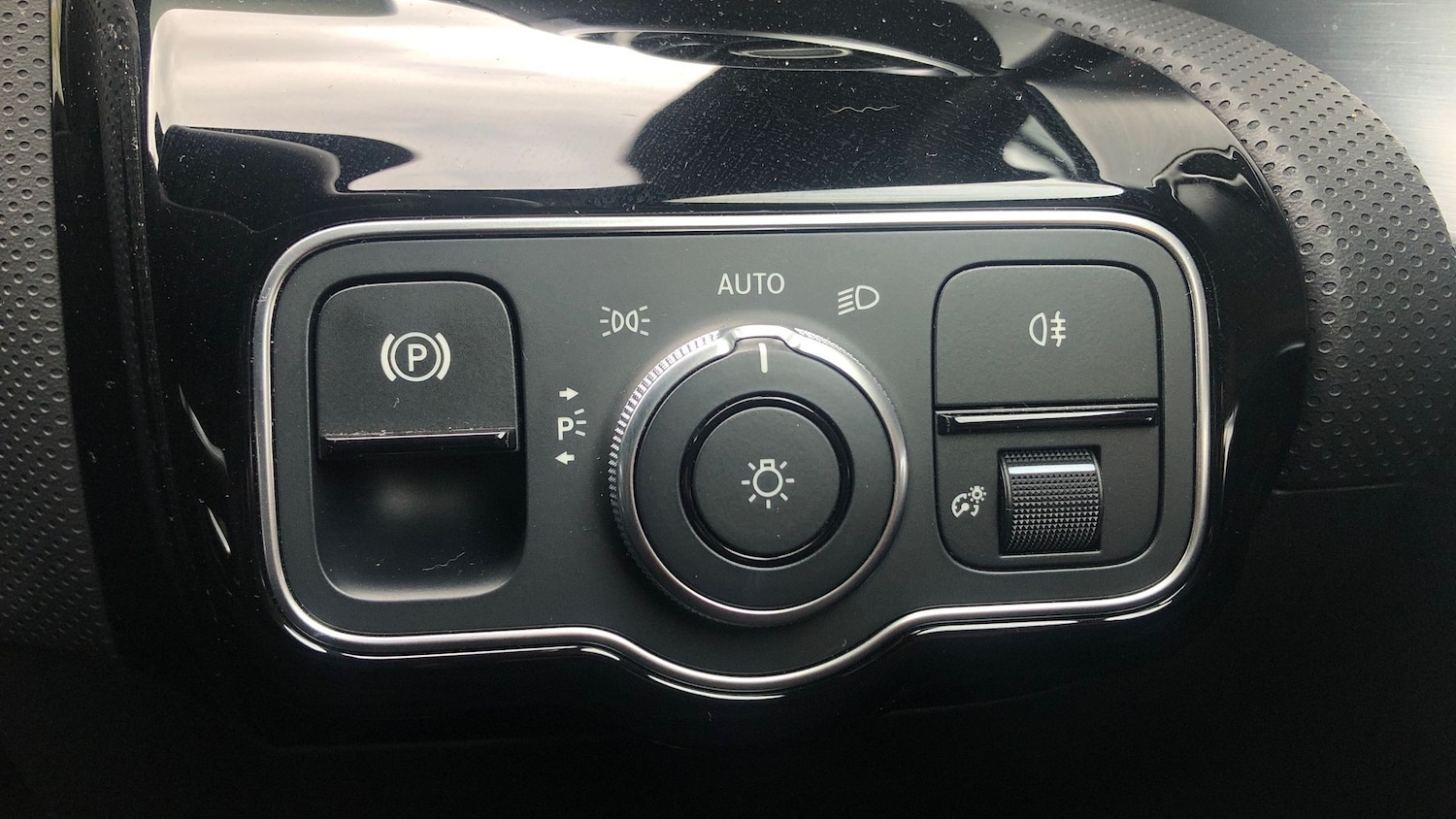 Used Mercedes-Benz A-Class 2022 for sale - 76413828: Photo 32