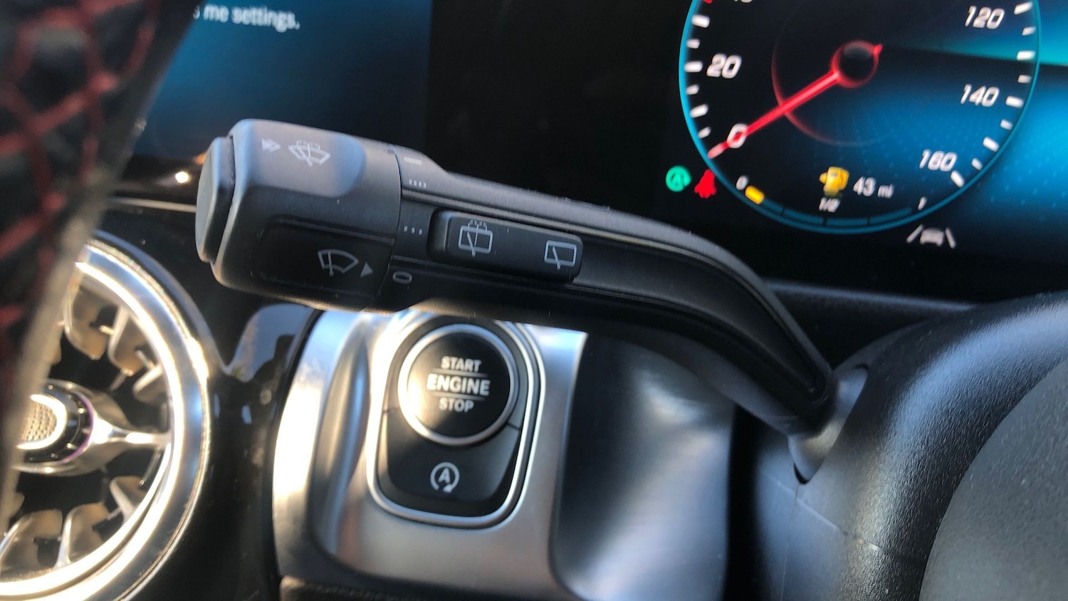 Used Mercedes-Benz GLB 2022 for sale - 77644094: Photo 32