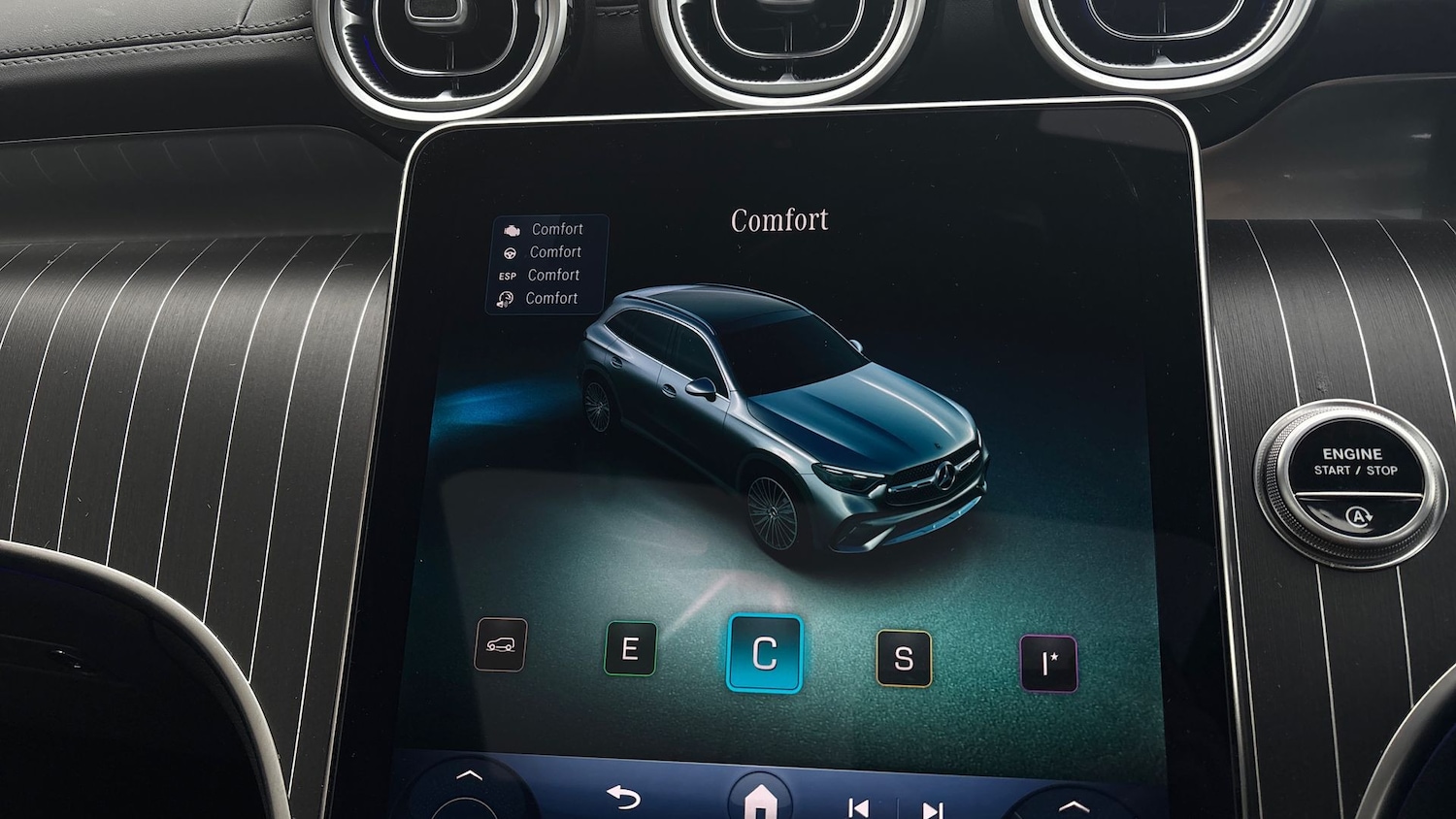 Used Mercedes-Benz GLC 2025 for sale - 77201659: Photo 23