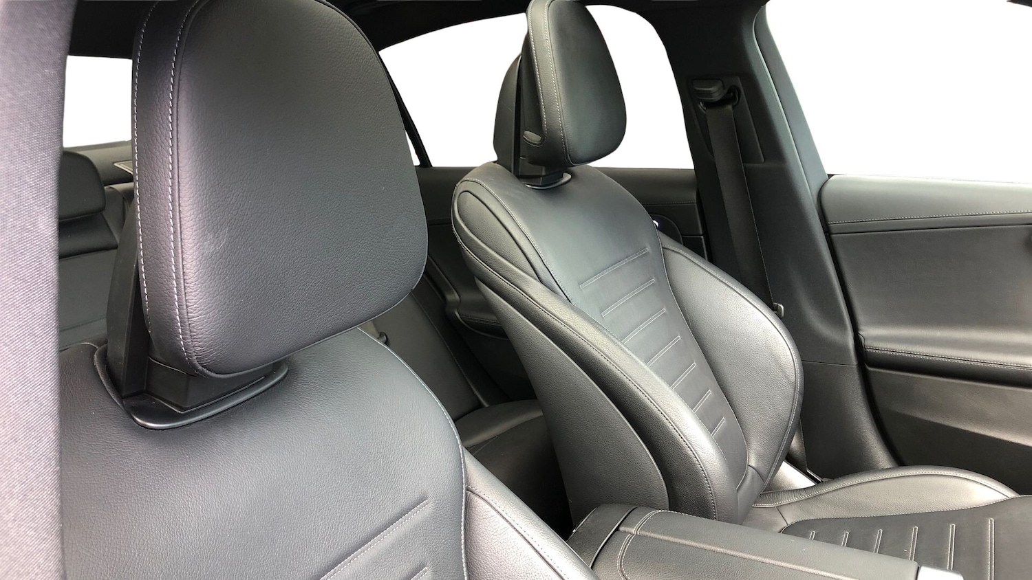 Used Mercedes-Benz C Class 2023 for sale - 76426532: Photo 10