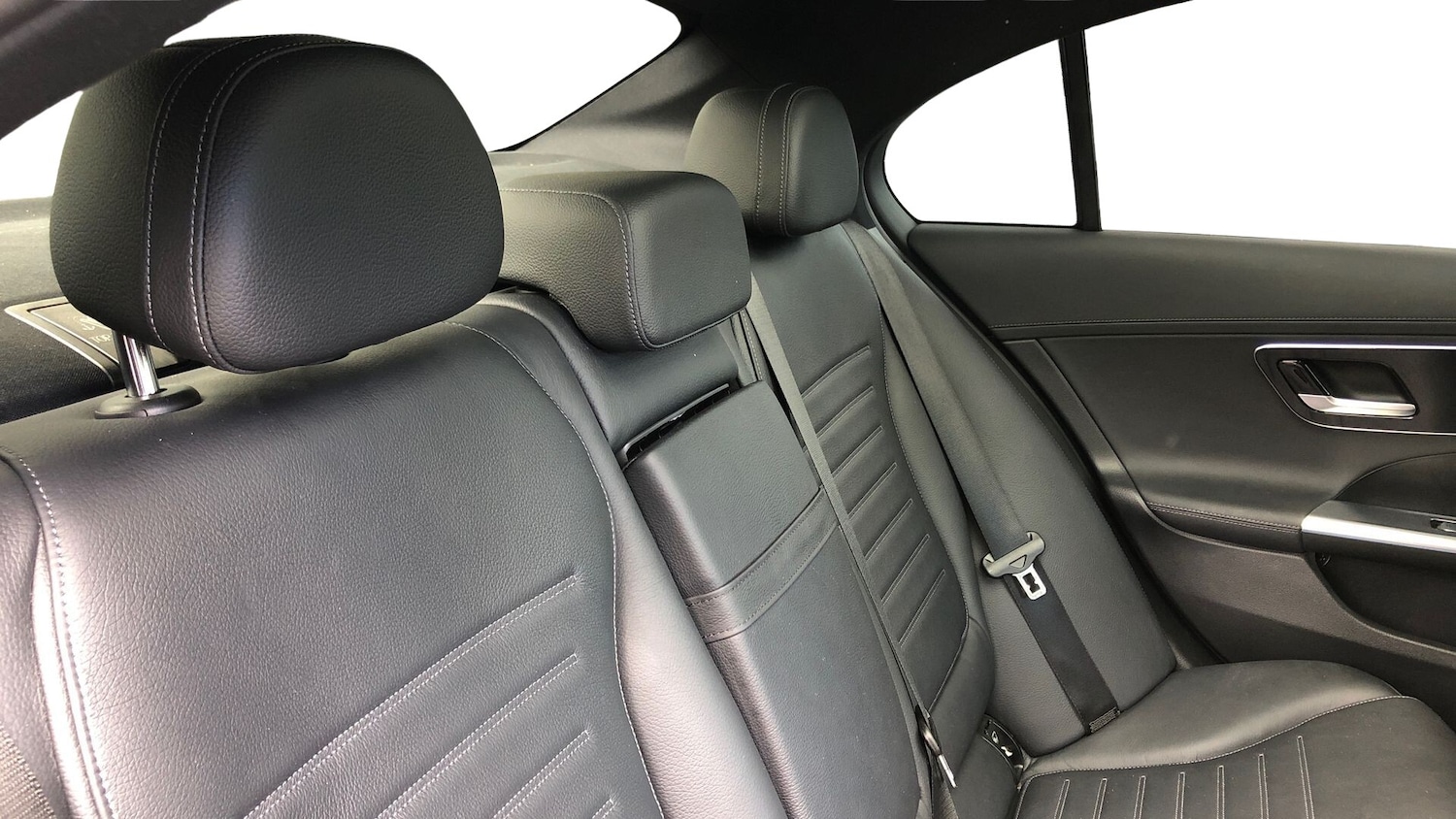 Used Mercedes-Benz C Class 2023 for sale - 76426532: Photo 11