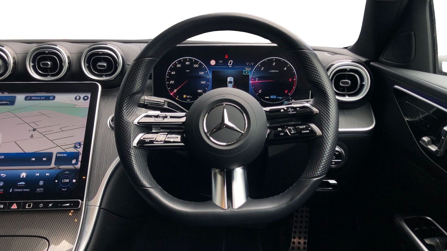 Used Mercedes-Benz C Class 2023 for sale - 76426532: Photo 32