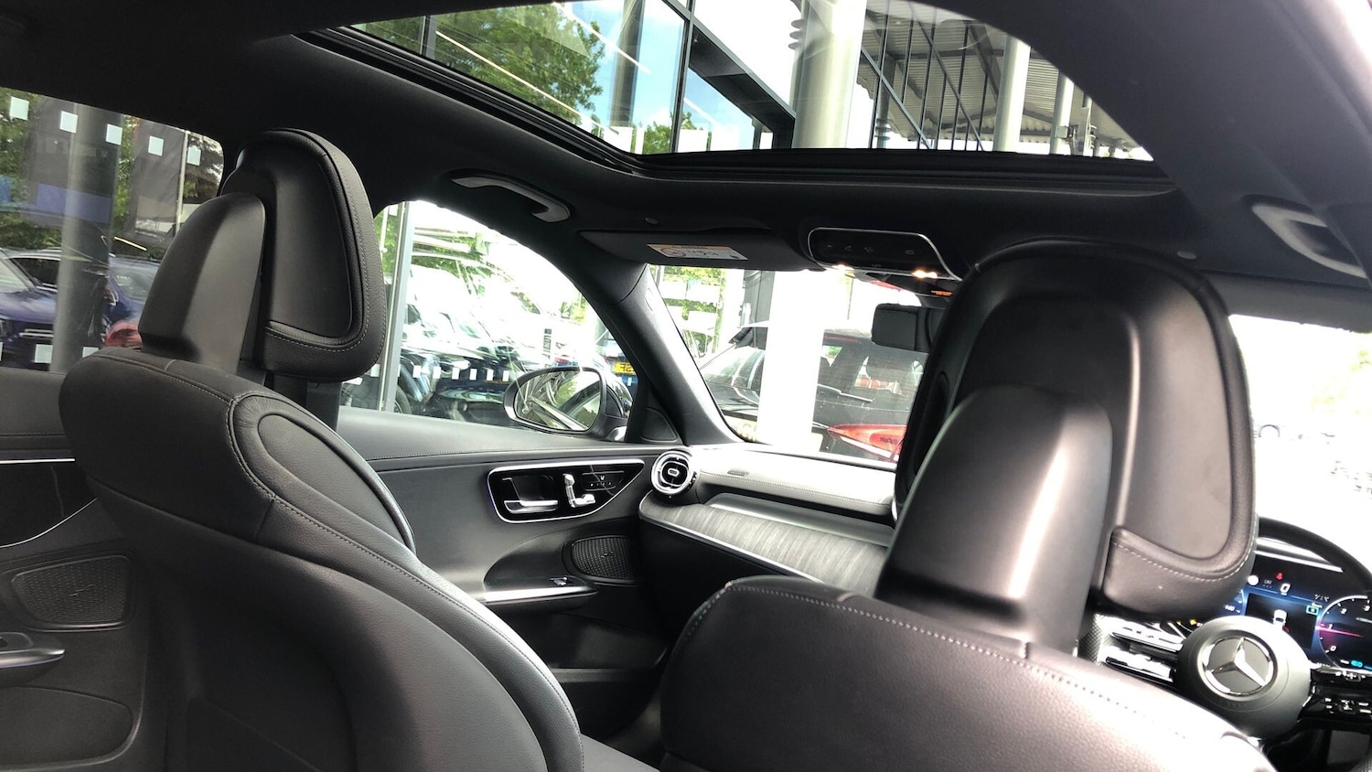 Used Mercedes-Benz C Class 2023 for sale - 76426532: Photo 40