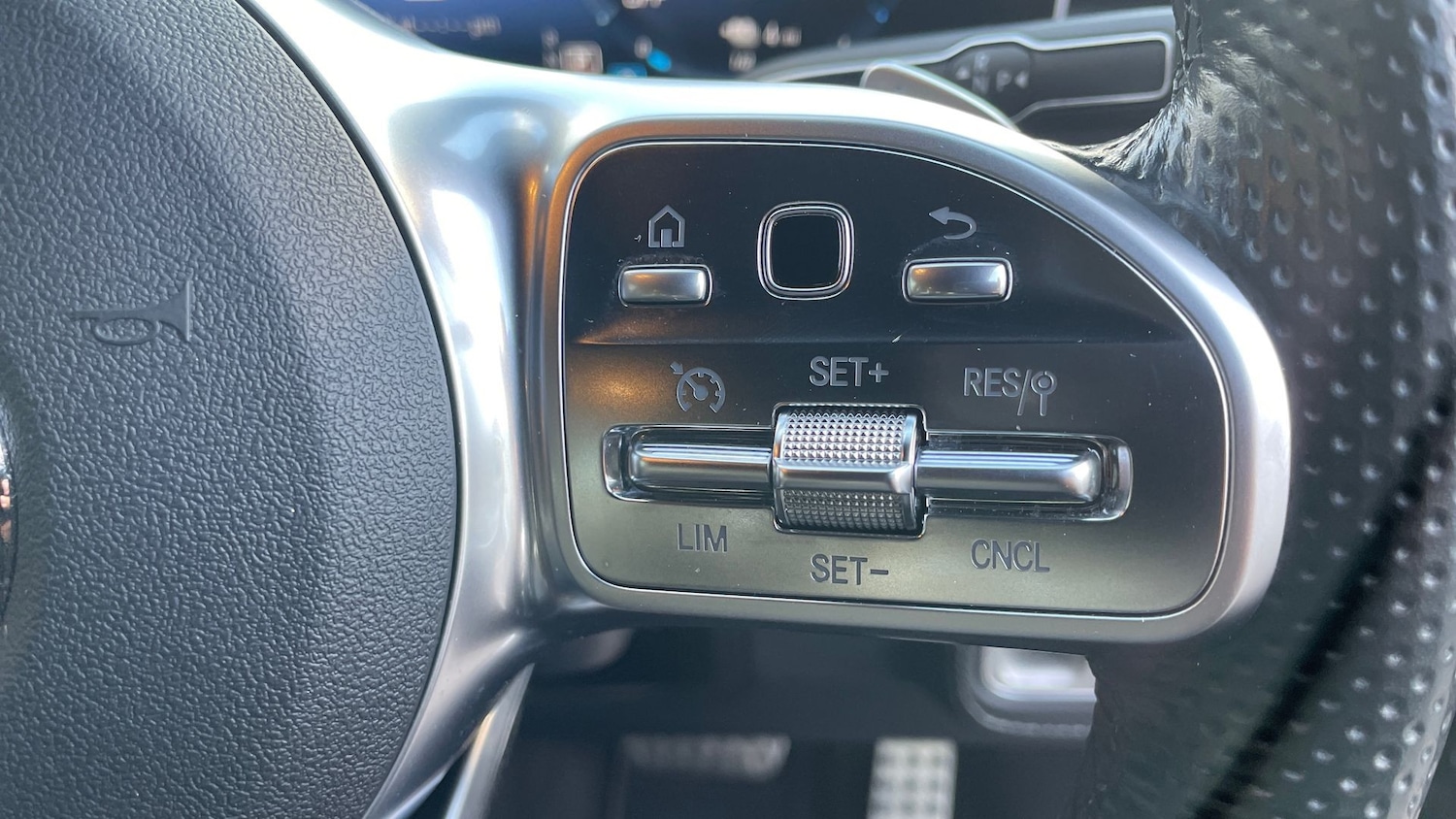 Used Mercedes-Benz GLE 2022 for sale - 76464538: Photo 31