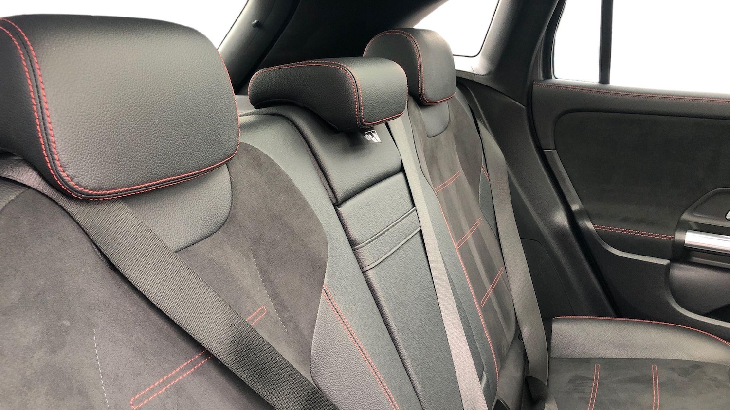 Used Mercedes-Benz EQA 2021 for sale - 76770279: Photo 12