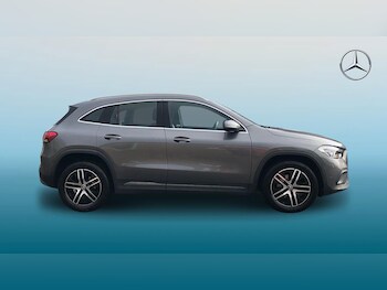 Used Mercedes-Benz GLA 2020 for sale - 77767125: Photo