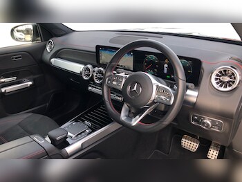 Used Mercedes-Benz EQB 2023 for sale - 77368308: Photo