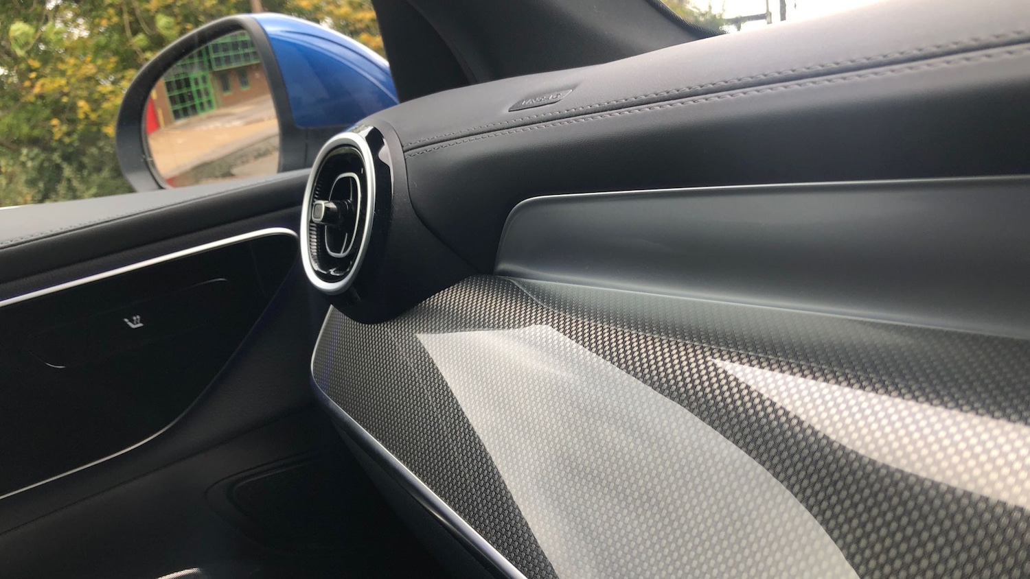 Used Mercedes-Benz GLC 2023 for sale - 76413700: Photo 39