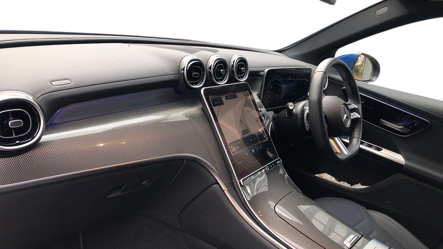 Used Mercedes-Benz GLC 2023 for sale - 76413700: Photo 8