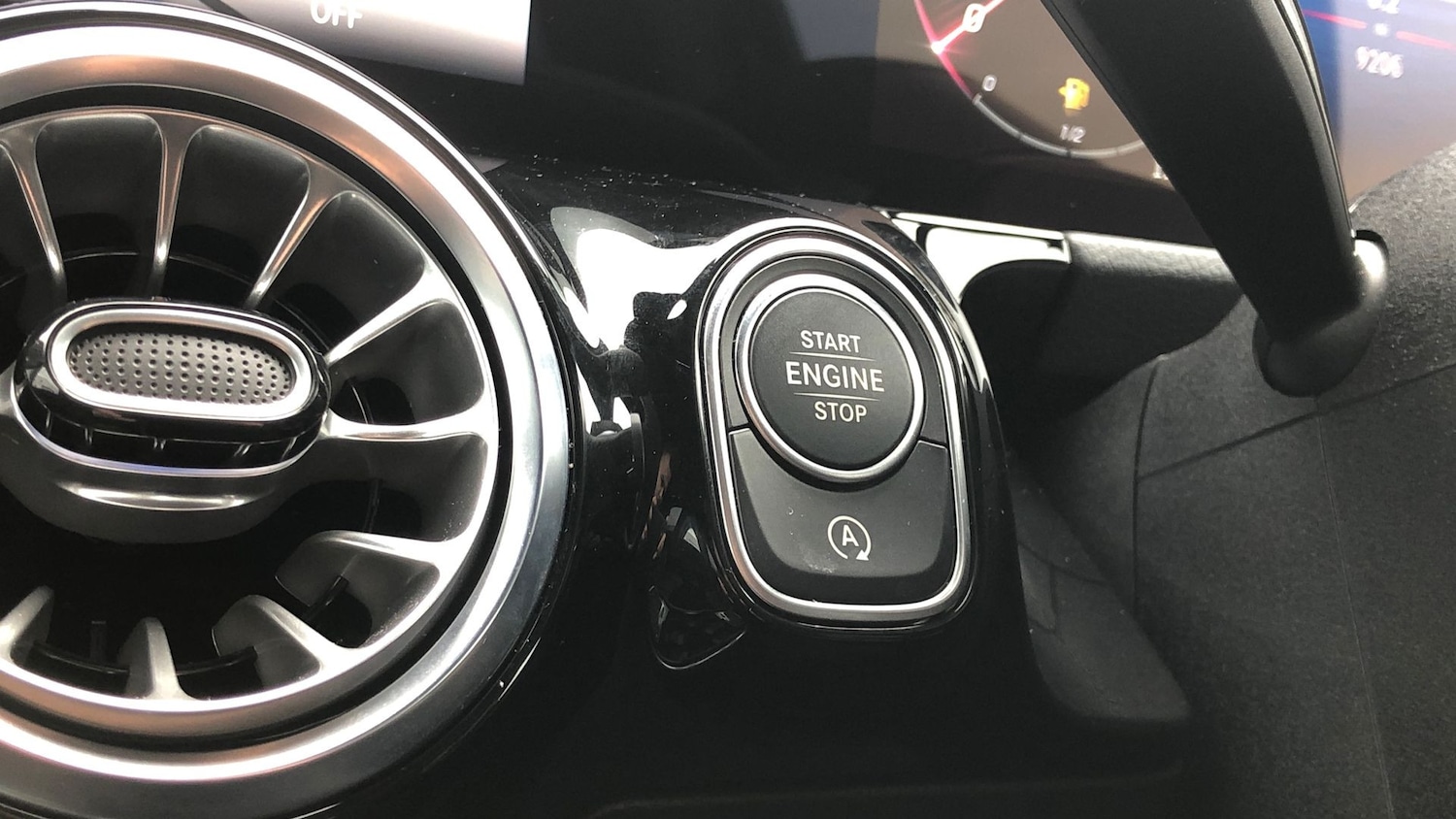 Used Mercedes-Benz GLA 2024 for sale - 76600041: Photo 29