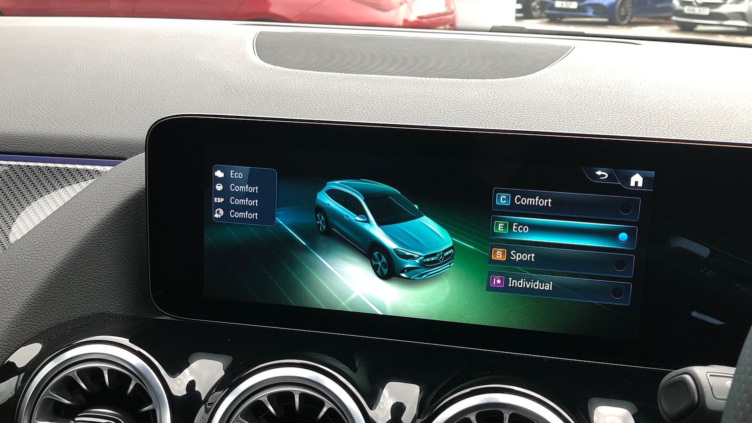 Used Mercedes-Benz GLA 2024 for sale - 76600041: Photo 36