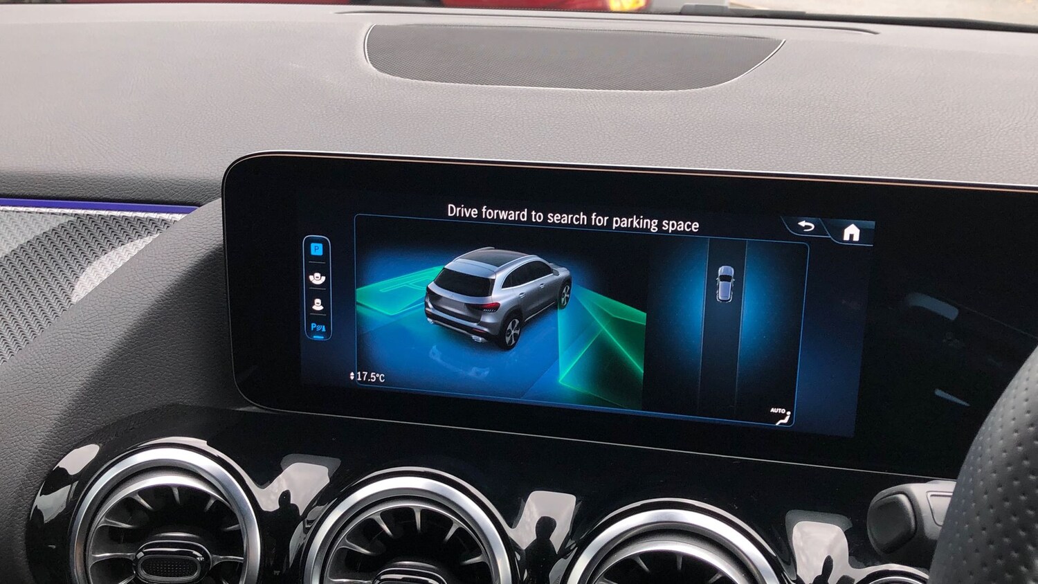 Used Mercedes-Benz GLA 2024 for sale - 76600041: Photo 37