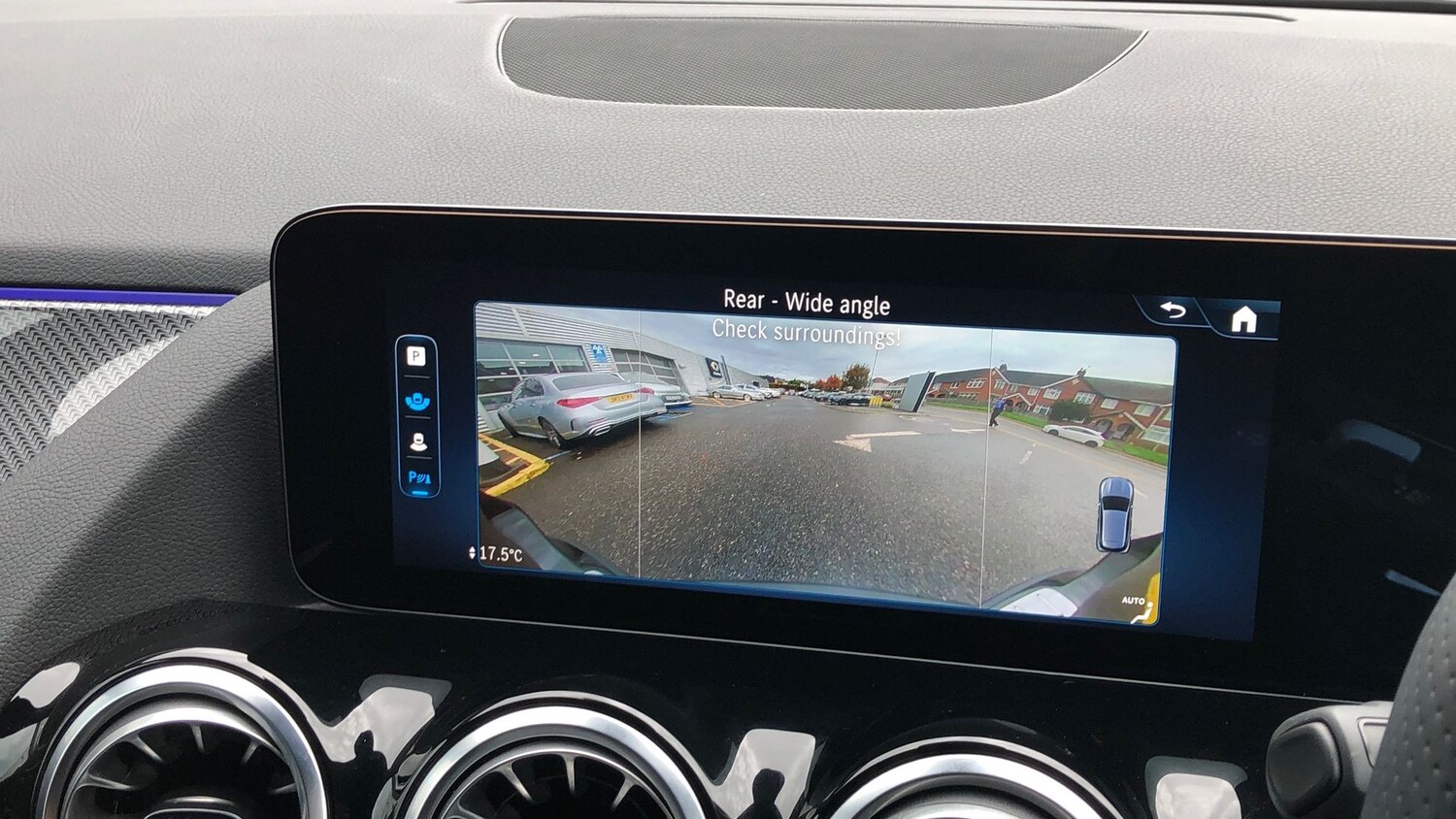 Used Mercedes-Benz GLA 2024 for sale - 76600041: Photo 38