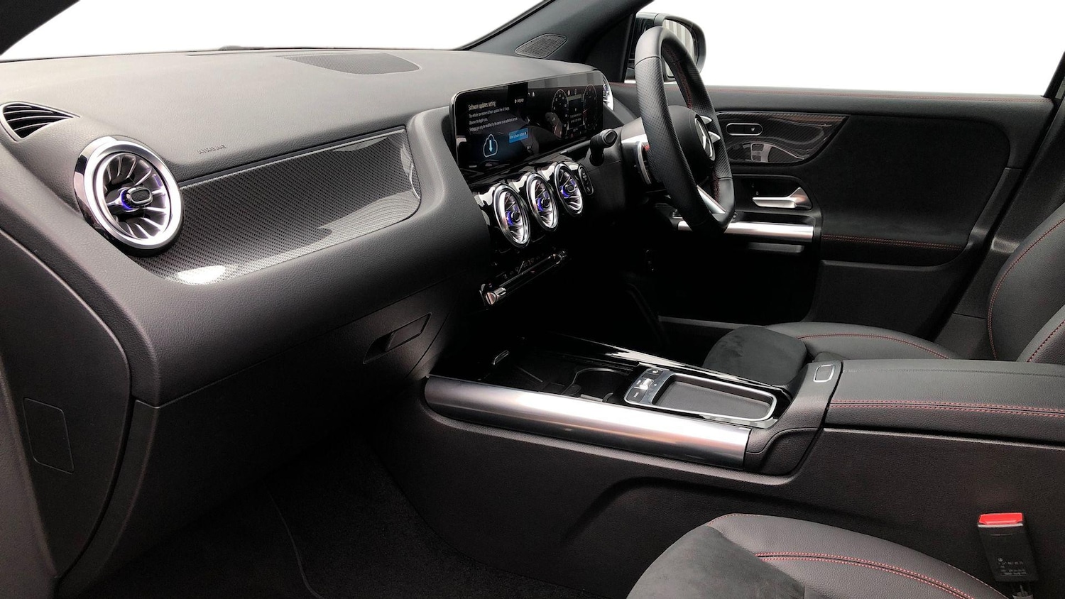 Used Mercedes-Benz GLA 2024 for sale - 76600041: Photo 8