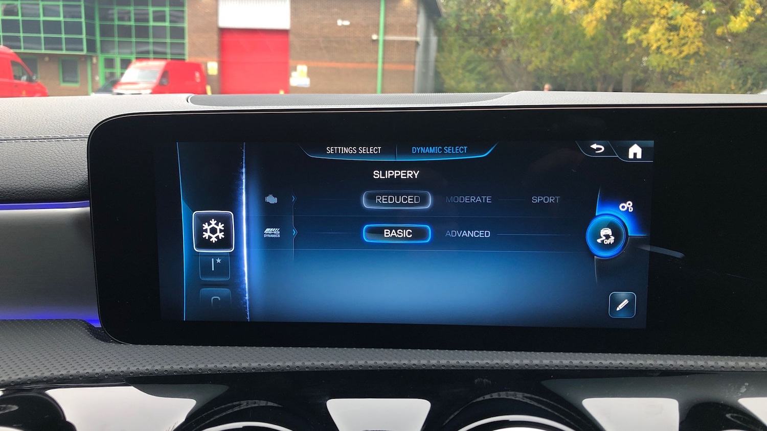 Used Mercedes-Benz CLA 2024 for sale - 76413545: Photo 24