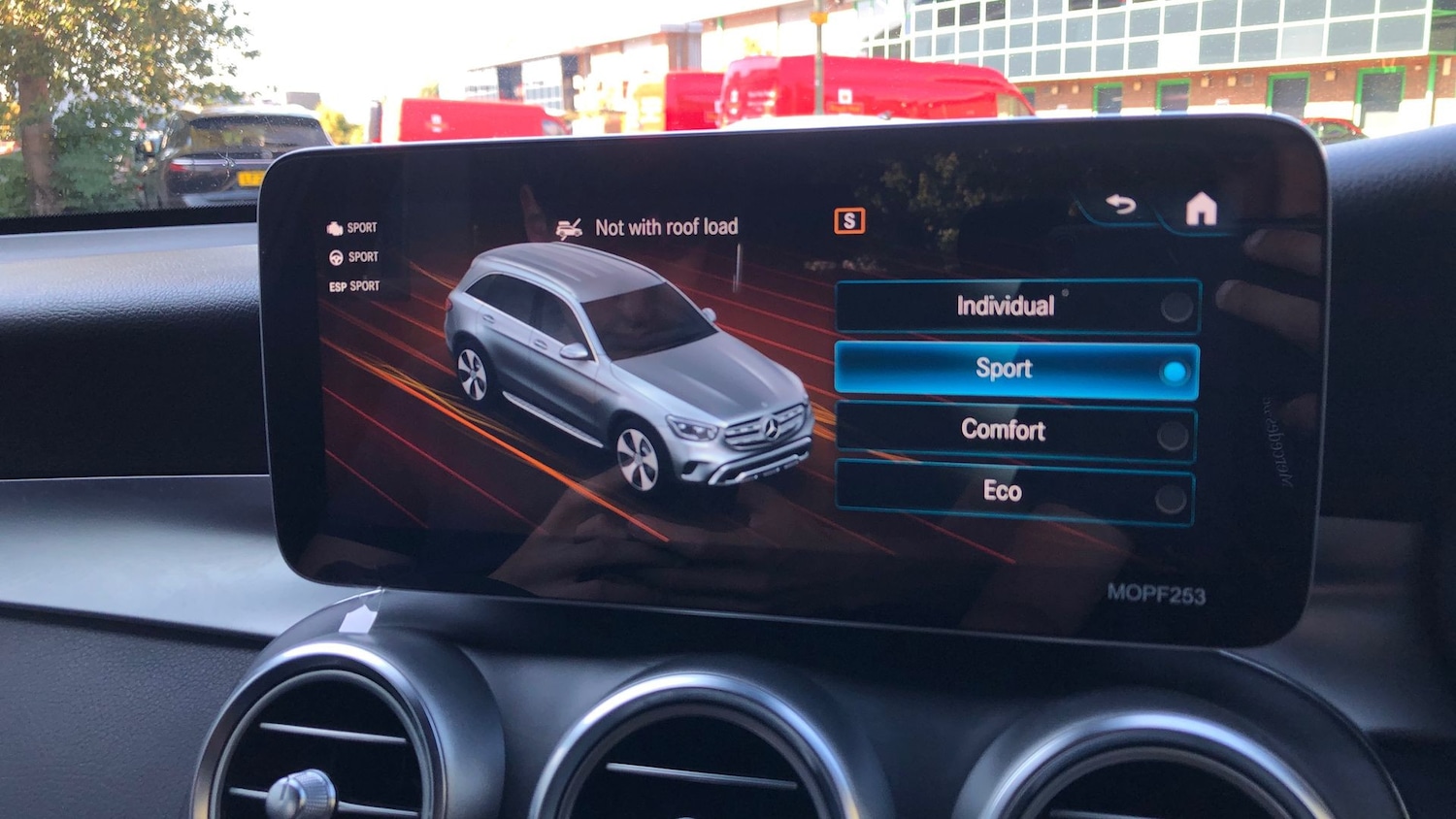 Used Mercedes-Benz GLC 2019 for sale - 76413753: Photo 25